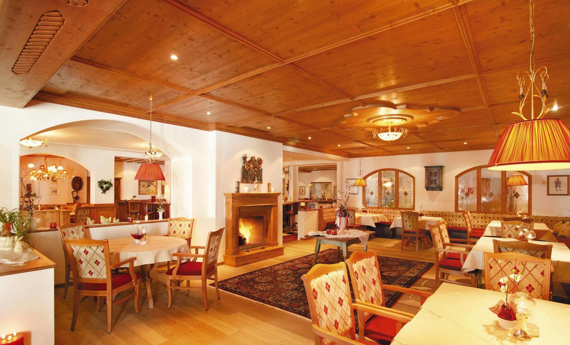 Hotel Alpenhof Тукс Экстерьер фото